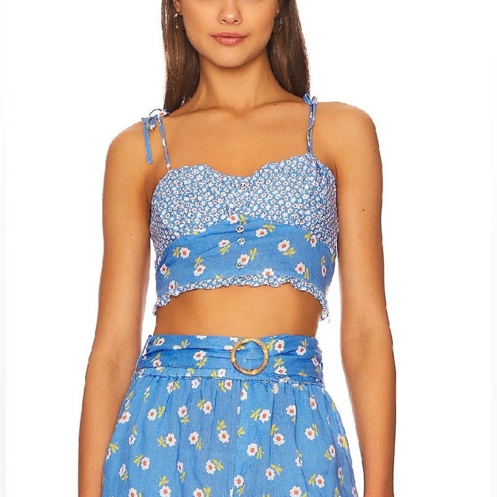 Place Nationale Cropped Blue Floral “La Precheur Top”